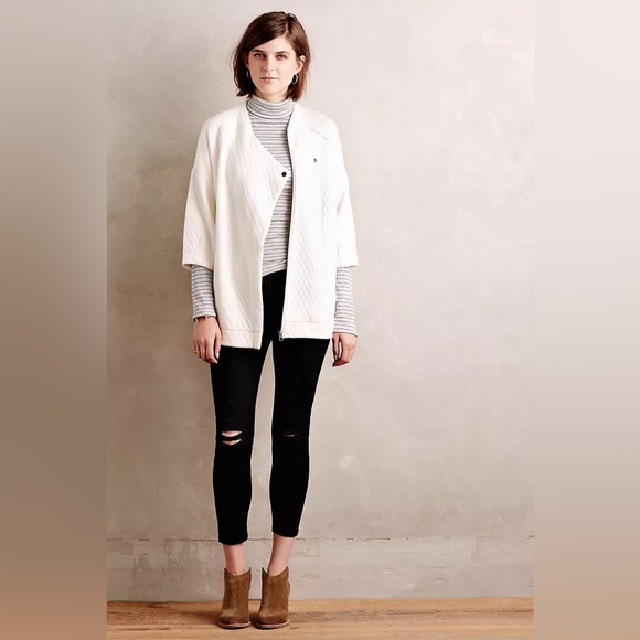 Anthropologie Sweaters - Anthropologie Bella Luxx Quilted Ivory Jacket Zipper Asymmetrical Size M